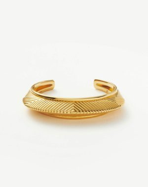 Hera Dome Ridge Statement Cuff Bracelet Bracelets