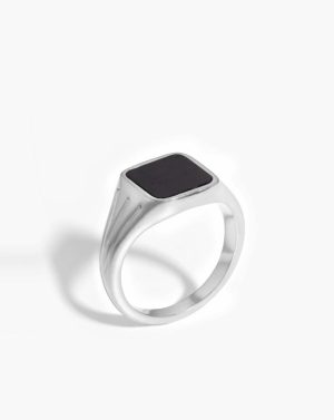 Lucy Williams Square Signet Ring Rings