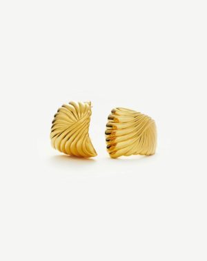 Ripple Oversized Stud Earrings Earrings