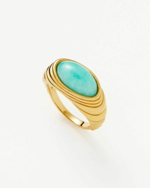 Wavy Ridge Gemstone Ring Rings