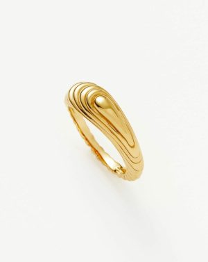 Wavy Ridge Stacking Ring Rings